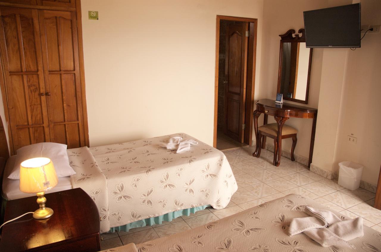 Grand Hotel Lobo De Mar Puerto Ayora  Extérieur photo