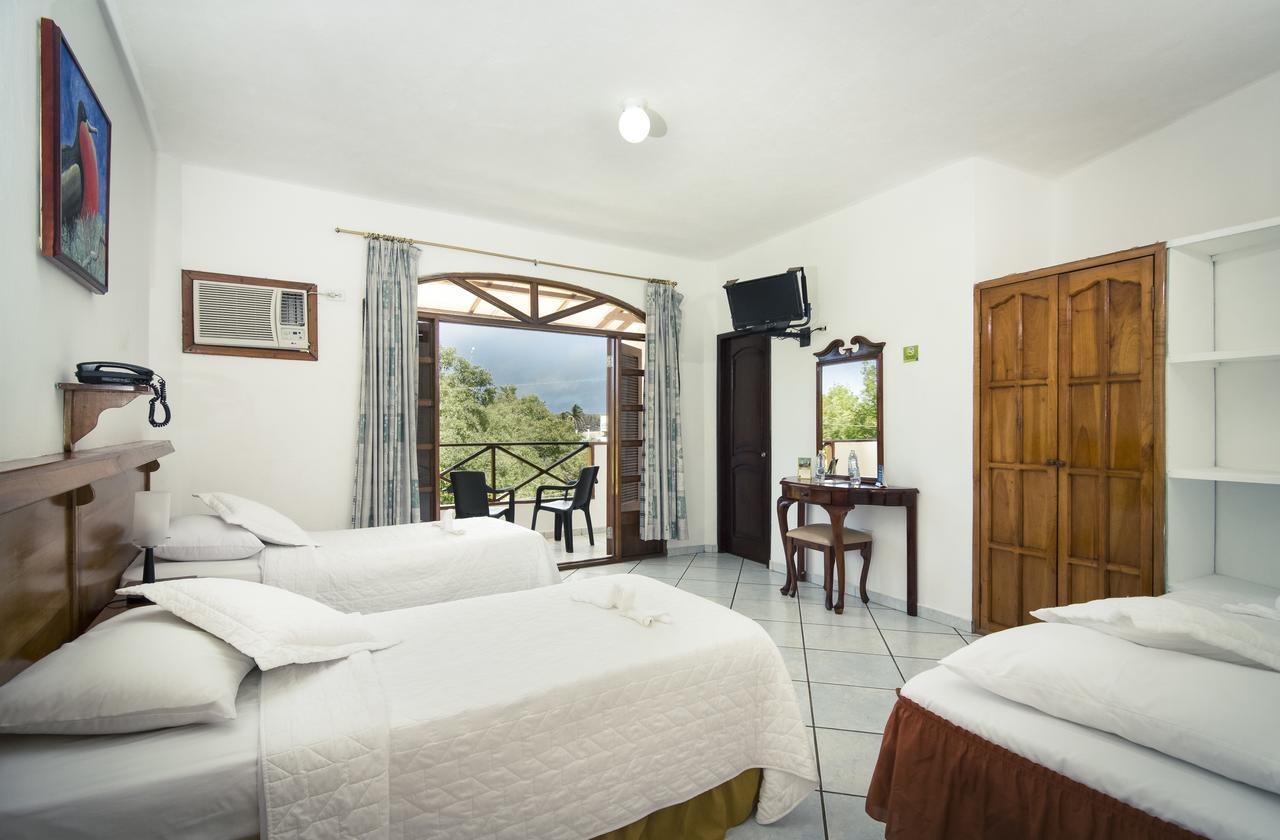 Grand Hotel Lobo De Mar Puerto Ayora  Extérieur photo