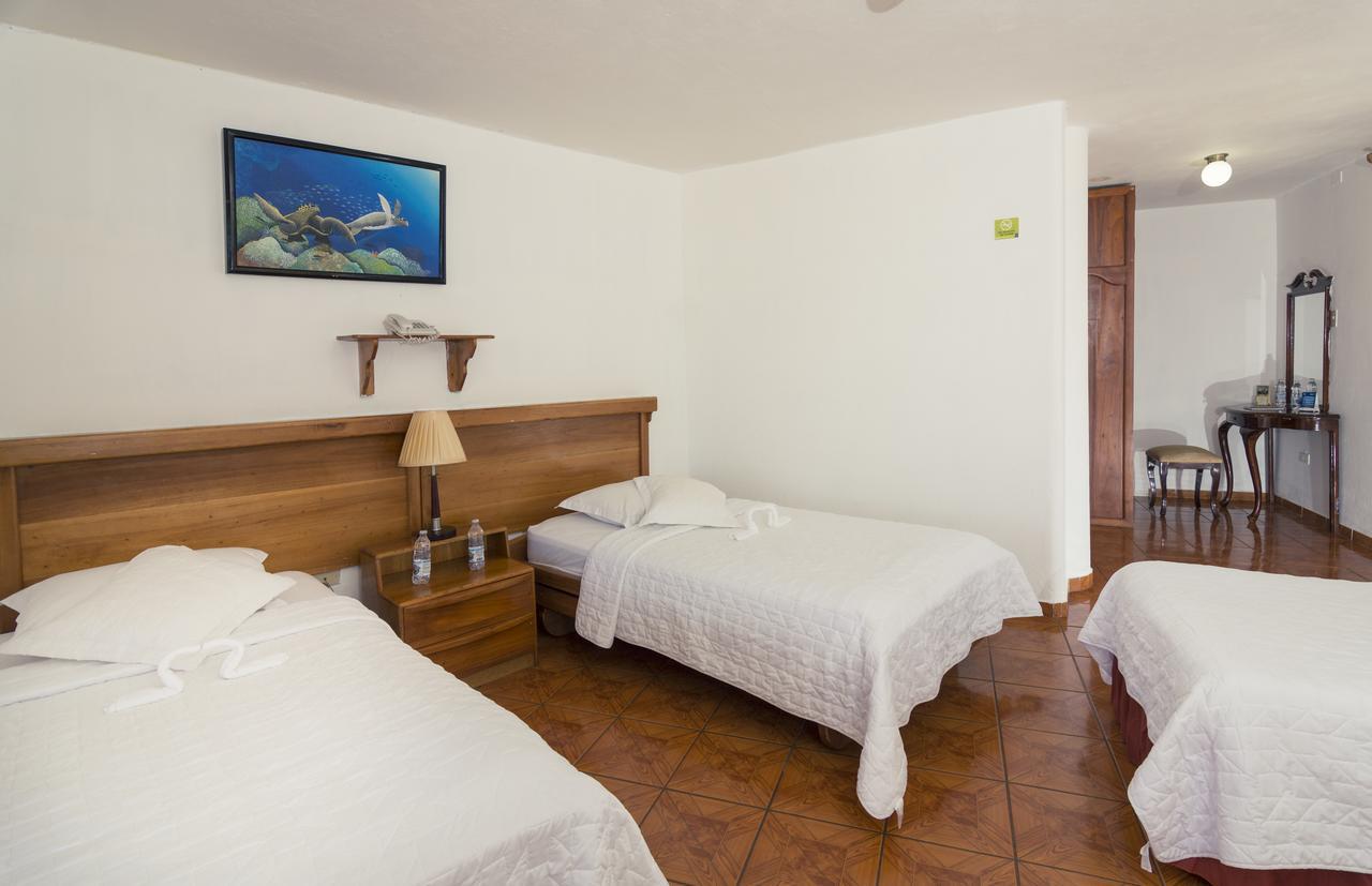 Grand Hotel Lobo De Mar Puerto Ayora  Extérieur photo